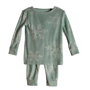 Cat&Jack turquoise Snowflake ❄️ Super Soft fuzzy stretch Pajama set 18 months